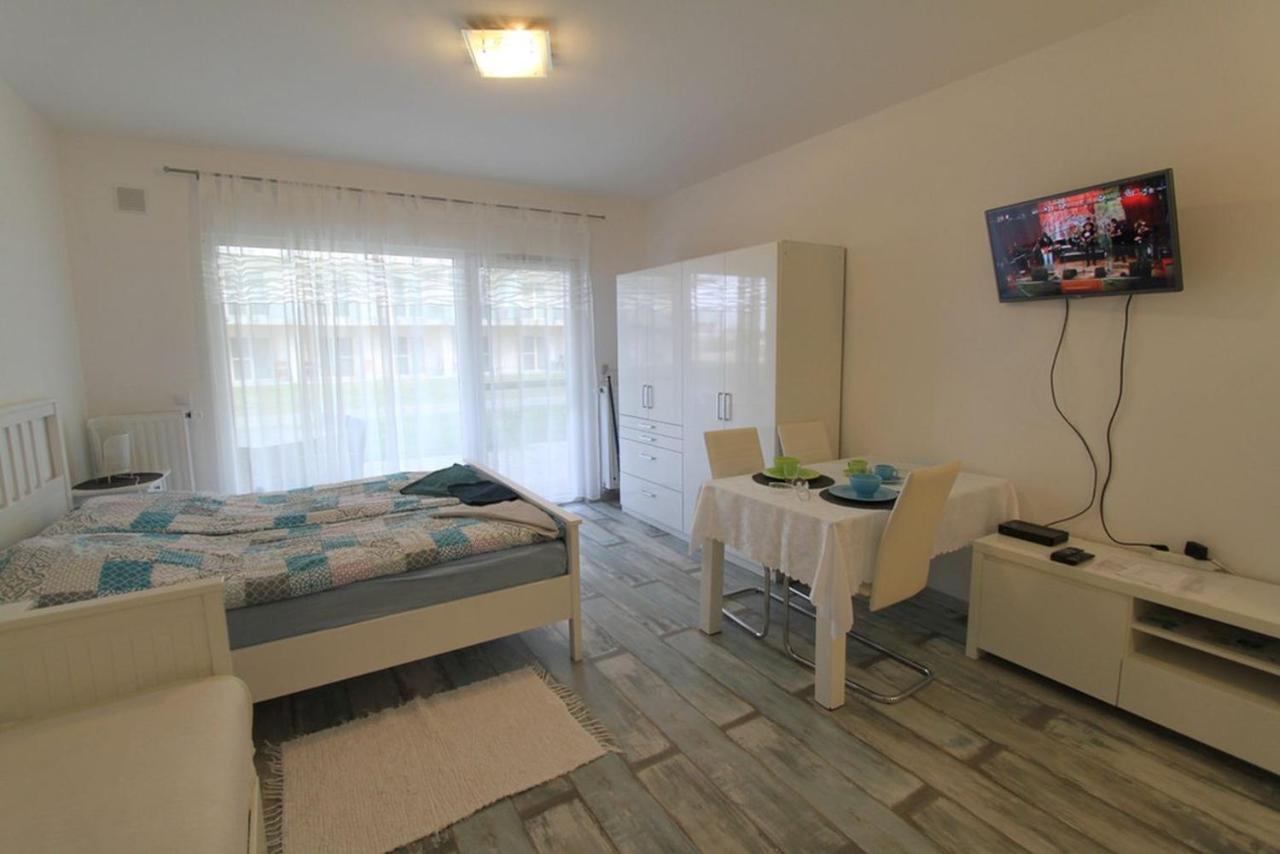 Velence Spa Lake Apartman Εξωτερικό φωτογραφία